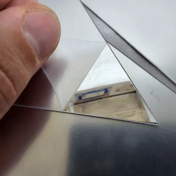Kit 10 Espelhos Adesivos Criativo Formato Triangular 3 Lados Triângulo 15x16cm - Imagem 2