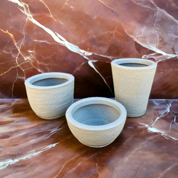Kit 03 Vasos Para Planta ou Flor Em Polietileno - Imagem 2
