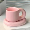 Conjunto de Caneca e Pires de Cerâmica