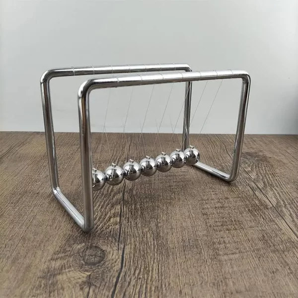Newton's Cradle para Escritório - 7 Bolas - Imagem 4