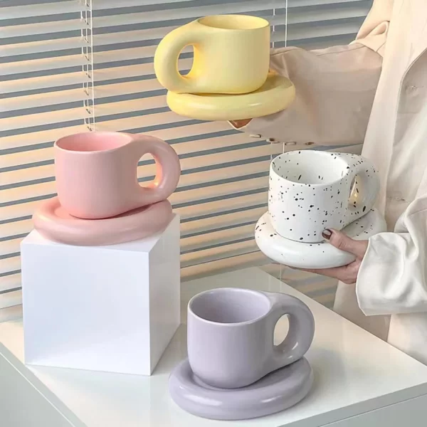 Conjunto de Caneca e Pires de Cerâmica - Imagem 2