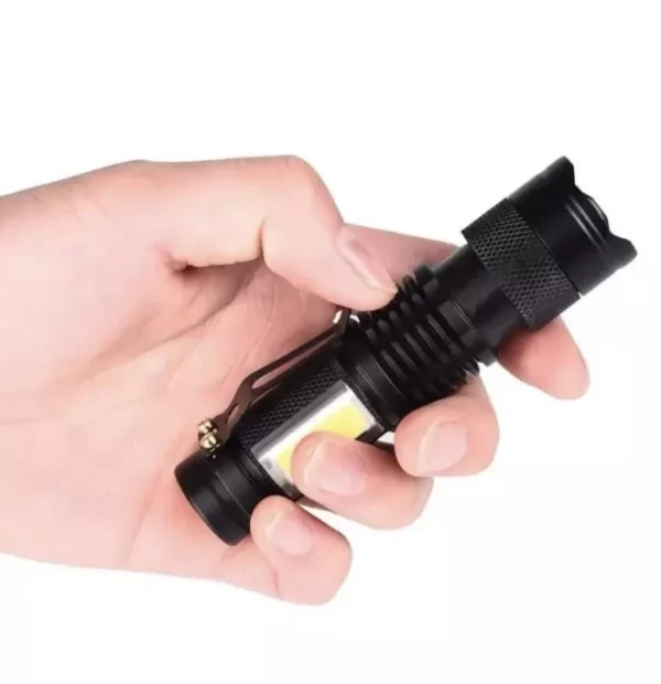 Mini Lanterna Portatil Brilhante Multi-função com Luzes de Led Táticas De Campo Carregamento via USB Entrega para Todo o Brasil - Imagem 2