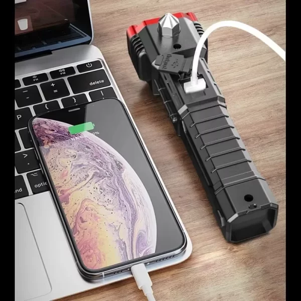 Lanterna Tática Pro Titanium Ultra Potência Corpo Reforçado Resistente Água Zoom Ajustável Cor da Luz Branco Alta Durabilidade - Imagem 3