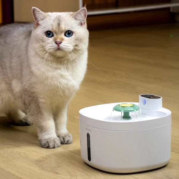 Newpet 2.6L Fonte de água automática para gatos 4000mAh Bebedor sem fio para animais de estimação Recarga USB Bateria e sensor 2 em 1 dispensador - Imagem 6