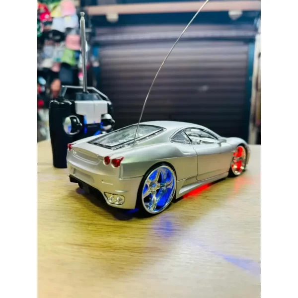 Carrinho De Controle Carro Ferrari Led Com Pilhas E Bateria - Imagem 5
