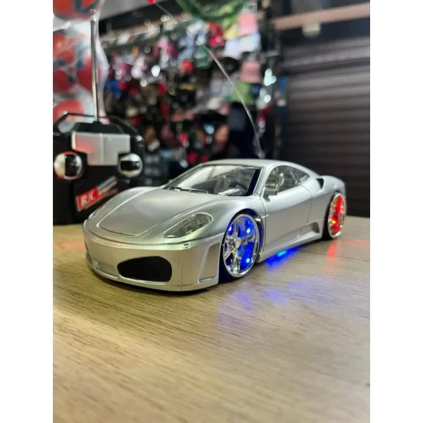 Carrinho De Controle Carro Ferrari Led Com Pilhas E Bateria - Imagem 6